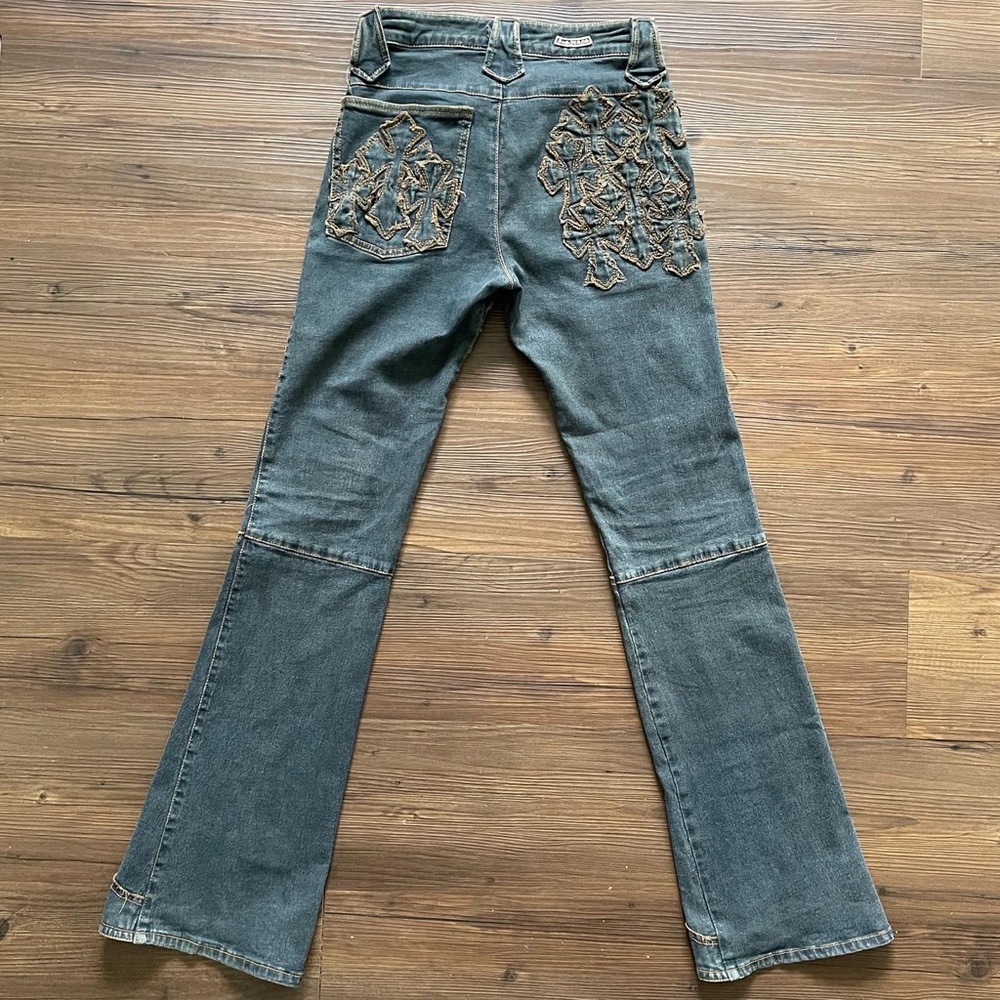 A&G Rock n Roll Couture Fleur Knee Cross Patch Bootcut Flare Pants - Picture 5 of 7